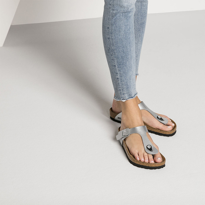 BIRKENSTOCK GIZEH SILVER GARDENIA