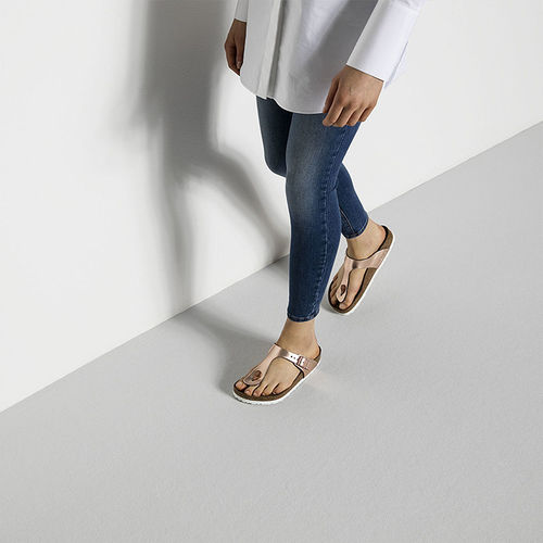BIRKENSTOCK // GIZEH SFB / METALLIC COPPER - ::