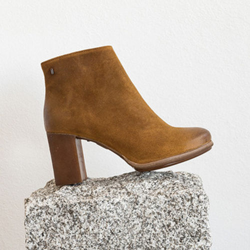 DYSFUNCTIONAL // KOELLE2.0 / STR OCHRE - ::